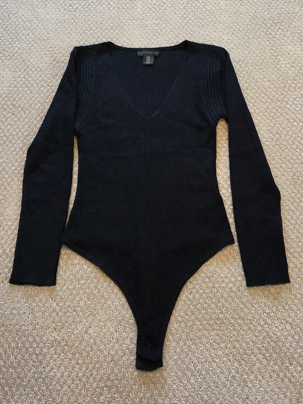 House of Harlow 1960 Black V-Neck Ribbed Long-Sleeve Bodysuit Sweater